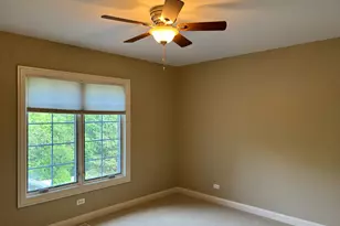 948 Lorie Ln, Lake Zurich, IL 60047 - Photo 28
