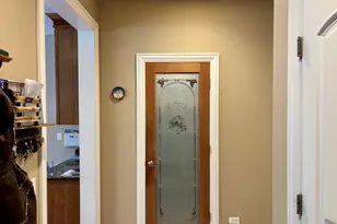948 Lorie Ln, Lake Zurich, IL 60047 - Photo 14