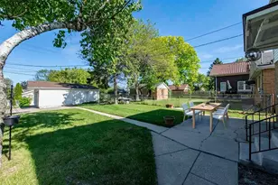 903 S McAlister Ave, Waukegan, IL 60085 - Photo 22
