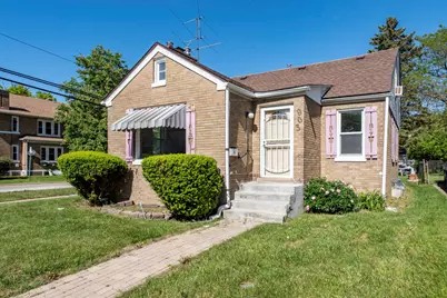903 S McAlister Avenue, Waukegan, IL 60085 - Photo 2