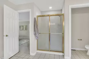 7452 Bittersweet Dr, Gurnee, IL 60031 - Photo 38