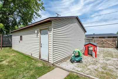 2607 Gideon Avenue, Zion, IL 60099 - Photo 34