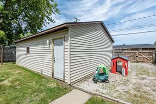 2607 Gideon Ave, Zion, IL 60099 - Photo 34