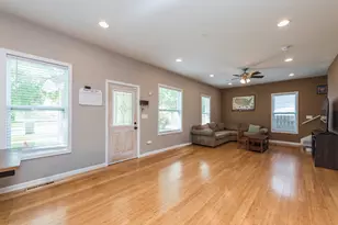 2607 Gideon Ave, Zion, IL 60099 - Photo 4