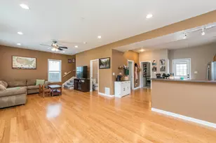 2607 Gideon Ave, Zion, IL 60099 - Photo 8