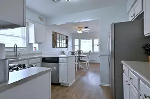 8107 W Irving Park Rd, Chicago, IL 60634 - Photo 14