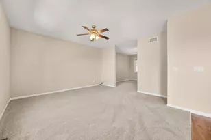 3705 Green Tree Ln, Dekalb, IL 60115 - Photo 8