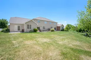 3705 Green Tree Ln, Dekalb, IL 60115 - Photo 38
