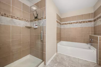 3705 Green Tree Lane, Dekalb, IL 60115 - Photo 20
