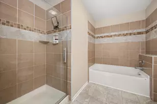 3705 Green Tree Ln, Dekalb, IL 60115 - Photo 20