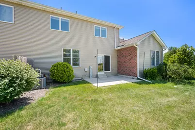 3705 Green Tree Lane, Dekalb, IL 60115 - Photo 28