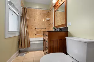 3858 W 99th St, Evergreen Park, IL 60805 - Photo 12