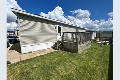 8800 S Harlem Avenue #404, Bridgeview, IL 60455 - Photo 2