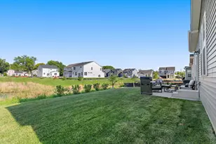 128 Furnas Dr, Batavia, IL 60510 - Photo 30