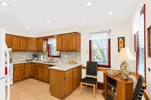 3225 N Narragansett Ave, Chicago, IL 60634 - Photo 12
