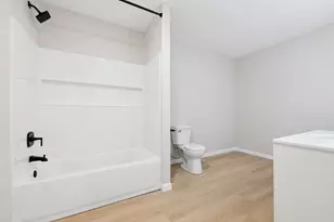 1430 N 30th Rd, Ottawa, IL 61350 - Photo 16