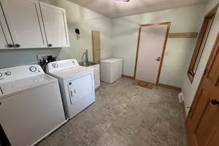 945 Sunset Dr, Milledgeville, IL 61051 - Photo 26