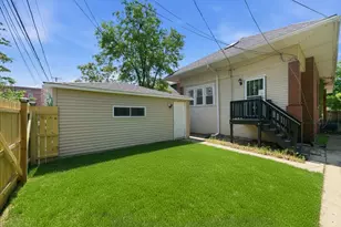 7247 S Luella Ave, Chicago, IL 60649 - Photo 36