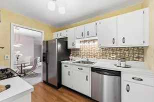 720 Wellington Ave, Elk Grove Village, IL 60007 - Photo 14