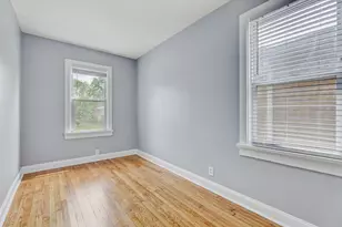 306 E 118th St, Chicago, IL 60628 - Photo 14