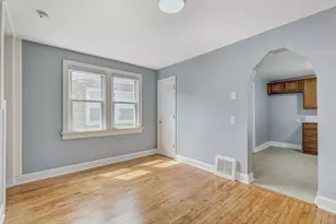 306 E 118th St, Chicago, IL 60628 - Photo 16