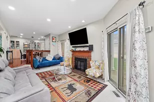1265 Ranchview Ct, Buffalo Grove, IL 60089 - Photo 12
