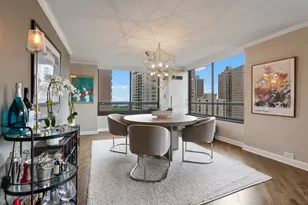 1410 N State St, Chicago, IL 60610 - Photo 6
