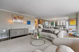 1410 N State St, Chicago, IL 60610 - Photo 4