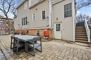 2124 W Eastwood Ave, Chicago, IL 60625 - Photo 30