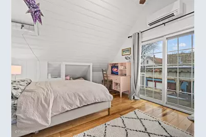 2124 W Eastwood Avenue, Chicago, IL 60625 - Photo 22