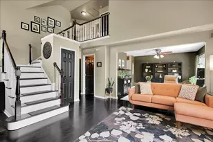 1916 Tamahawk Ln, Naperville, IL 60564 - Photo 4