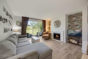 149 Polaris Dr, Lake in the Hills, IL 60156 - Photo 8