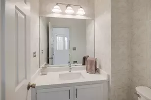 149 Polaris Dr, Lake in the Hills, IL 60156 - Photo 6