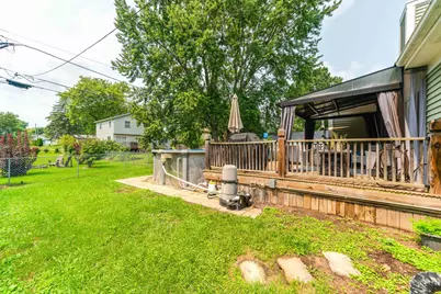 809 Carol Avenue S, McHenry, IL 60050 - Photo 36