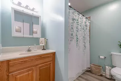 809 Carol Avenue S, McHenry, IL 60050 - Photo 20