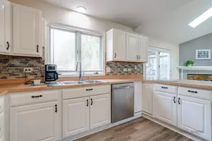 809 Carol Ave S, McHenry, IL 60050 - Photo 14