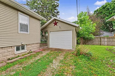 206 N Victor Street, Champaign, IL 61821 - Photo 24