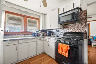 2649 N 74th Ave, Elmwood Park, IL 60707 - Photo 16