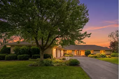 25730 N Eagle Drive, Mundelein, IL 60060 - Photo 1