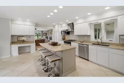 25730 N Eagle Drive, Mundelein, IL 60060 - Photo 14