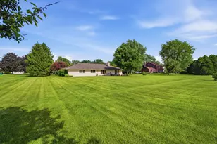25730 N Eagle Dr, Mundelein, IL 60060 - Photo 40