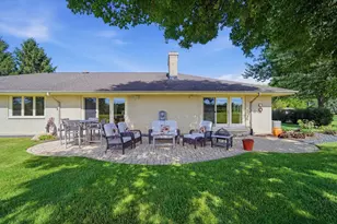 25730 N Eagle Dr, Mundelein, IL 60060 - Photo 38