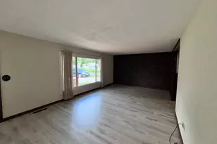 17 Crestwood, Centralia, IL 62801 - Photo 10