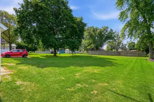 526 E Orange St, Geneseo, IL 61254 - Photo 24