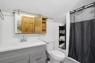 526 E Orange St, Geneseo, IL 61254 - Photo 18