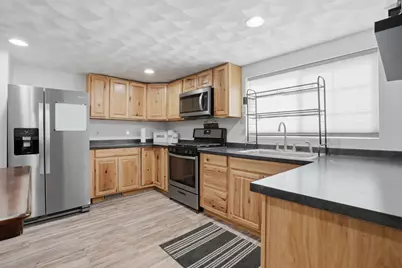 526 E Orange Street, Geneseo, IL 61254 - Photo 8
