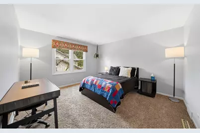 260 Hillhurst Drive, Cary, IL 60013 - Photo 28