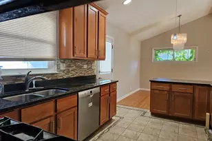 9924 Crawford Ave, Skokie, IL 60076 - Photo 6