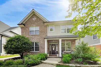 713 N Beverly Lane, Arlington Heights, IL 60004 - Photo 2