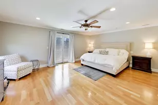 713 N Beverly Ln, Arlington Heights, IL 60004 - Photo 16